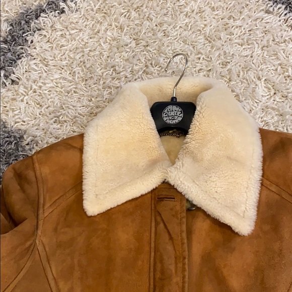 Warm suede/shearling coat size 6 - Picture 4 of 11